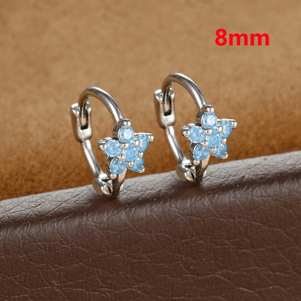 2 Stück Huggies Creolen für Damen Einfach Edelstahl Kleiner Kristall Zirkonia Knorpel Blume Ohrringe Piercing Schmuck