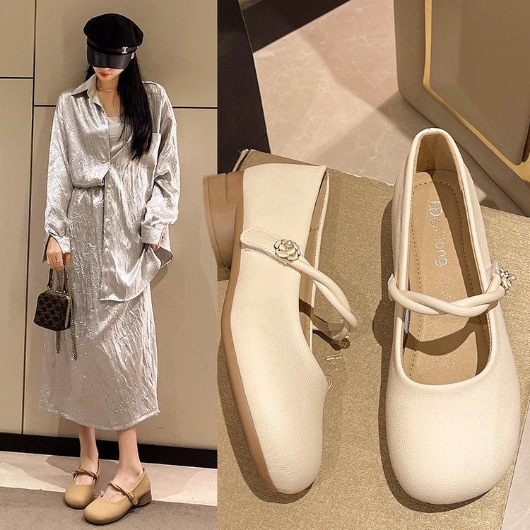 2025 New Spring and Autumn French Round Head Mary Jane Shallow Mouth with Skirt Soft Leather Single Shoes Women's Small Leather Shoes Thick Heel Shoes