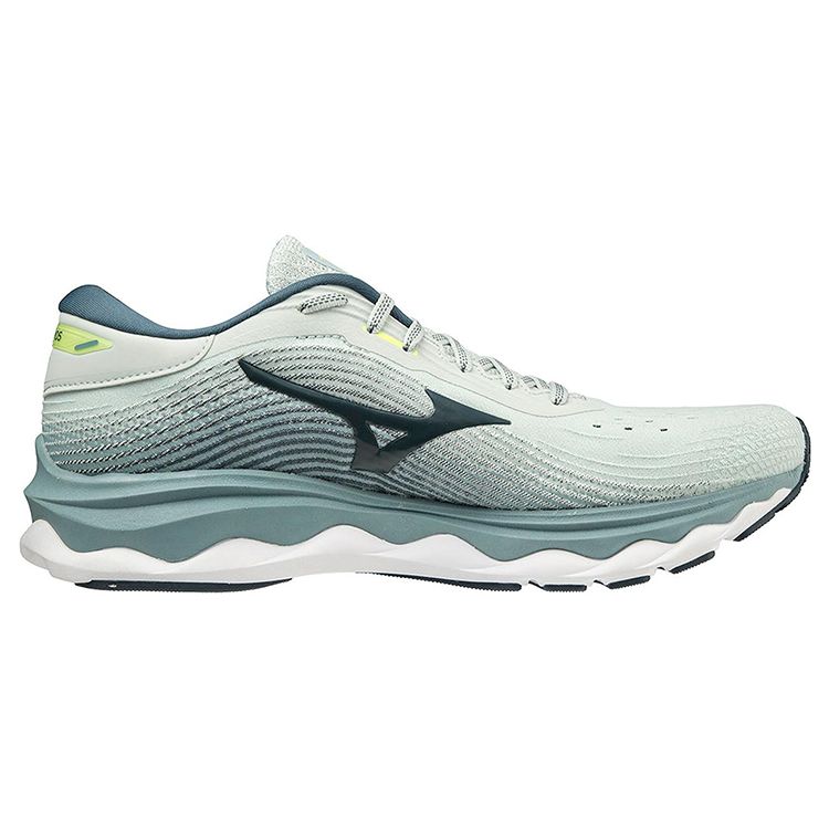 Mizuno Wave Sky 5