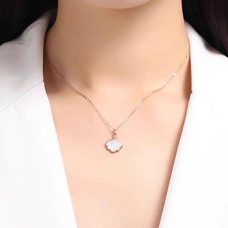 2024 Luxe 14K Gold-Filled Women's Necklace: Elegant Design, Perfect Gift for Girls, Choker Style