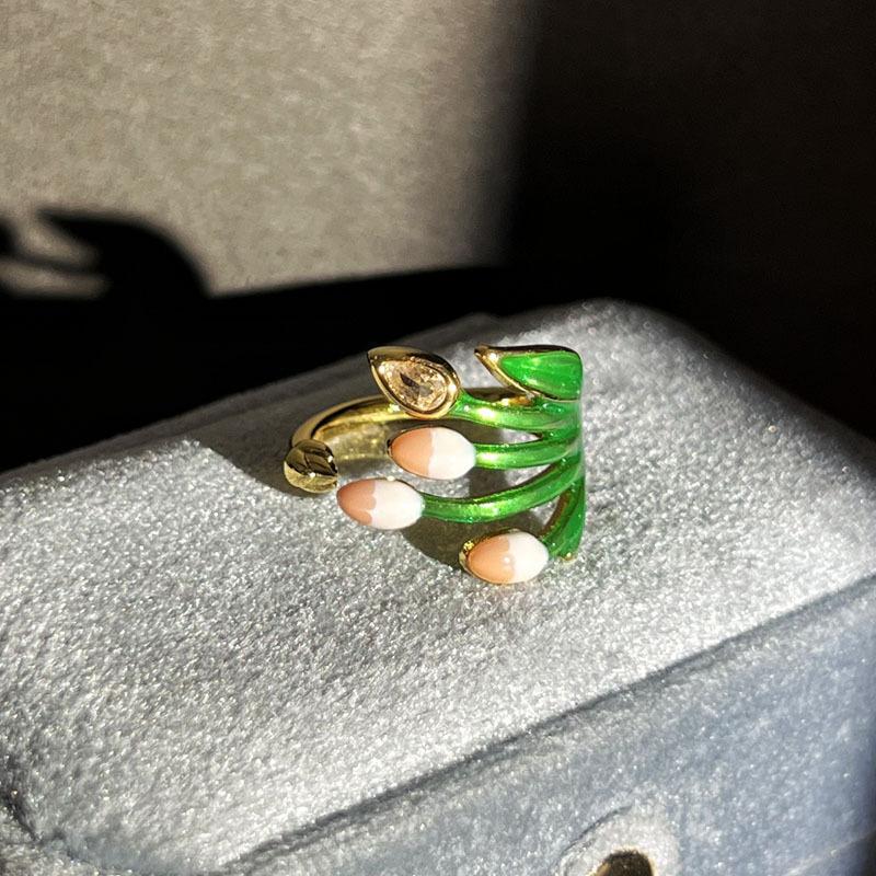Mori tulip fashion ring women s national style sweet temperament small daisy unique creative new niche ring tide