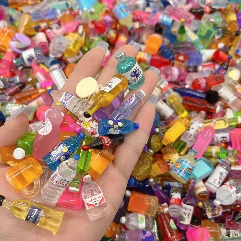 

Красивые мини-симуляция Супермаркет Четырехсторонние полки, Украшения для кукольного домика, Напитки, Игры с едой, Детская игрушка-модель для игрового домика