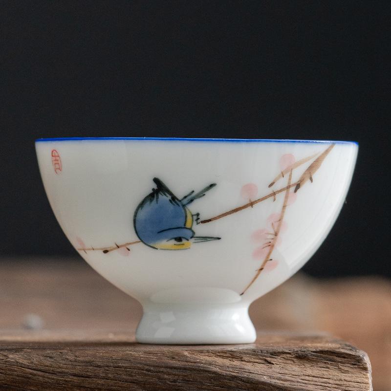 1 Pc Chinese Ceramic Teacup Master Handmade Tea Bowl Hand-Painted Lotus Fish Porcelain Tea Cup Household Tea Set Travel Cup 50ml