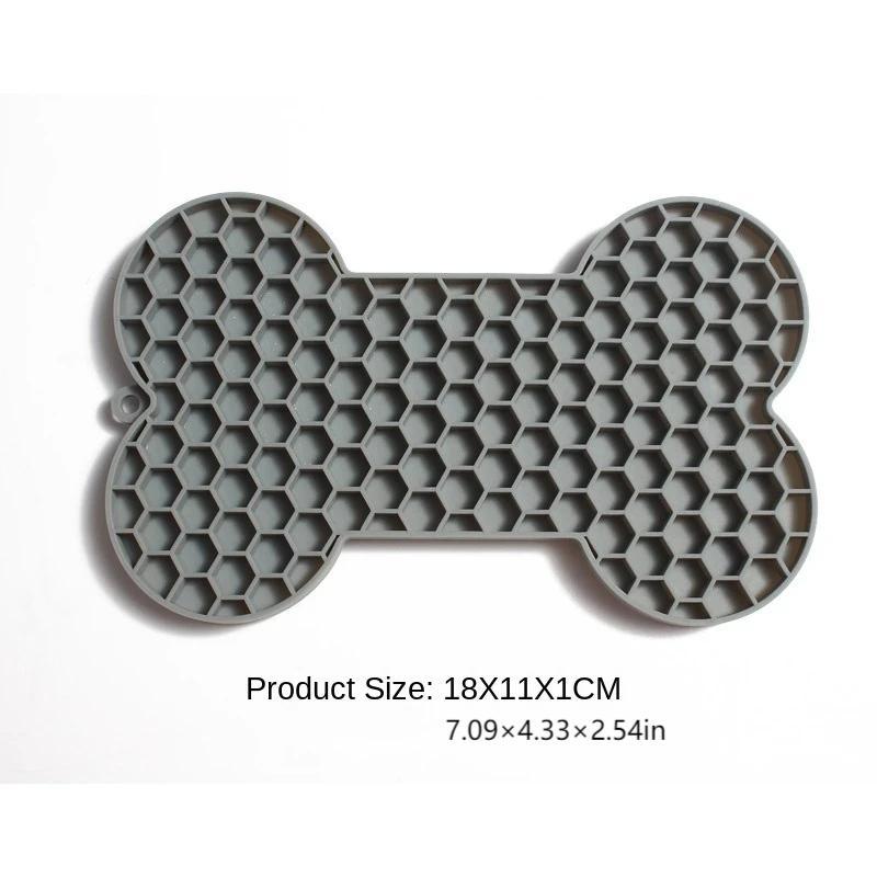 Pet Supplies Silicone Pet Licking Mat Cat Anti-choking with Slow Food Bowl Puppy Bath Distracted Licking Plate Cutlery Dog Bowl