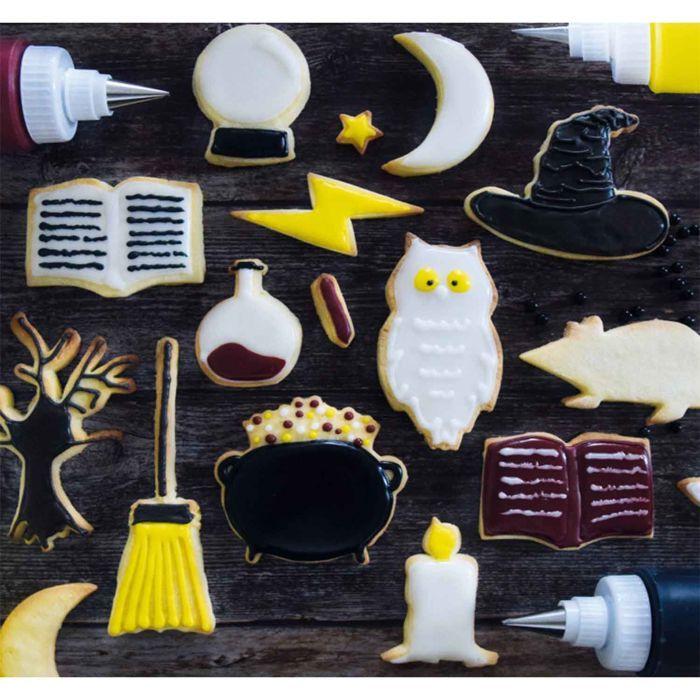 Cookie Cutter Plate - SCRAPCOOKING - 15 Cookies - Multi-wizard Shapes