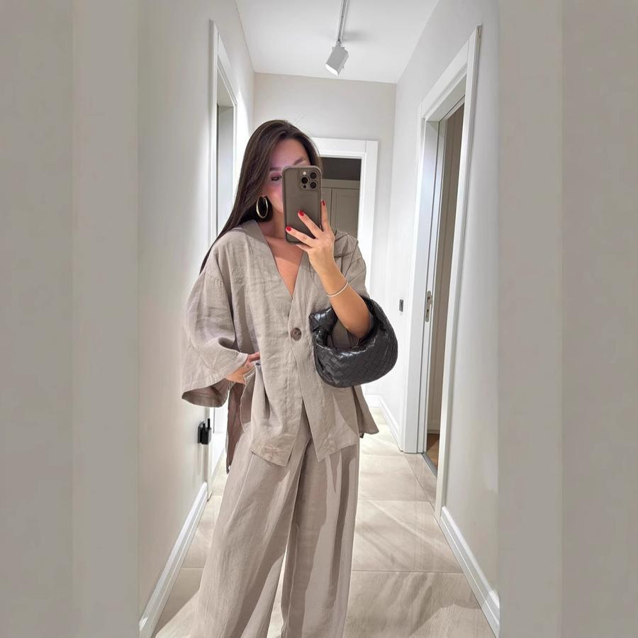 Women's Casual Set V-Neck One-Button Loose Long Sleeve Top High Waist Wide Leg Pants Two Piece Vintage Style Outfit