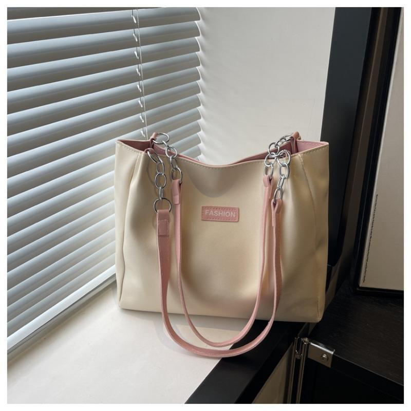  Trendy Spring New Women's Shoulder Bag Stylish Simple Versatile Handbag Anti-splashing Leather Bag