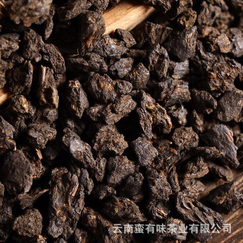 500 g reifer Yunnan Puerh-Tee, Menghai-Tee mit klebrigem Duft, versteinerter loser Tee