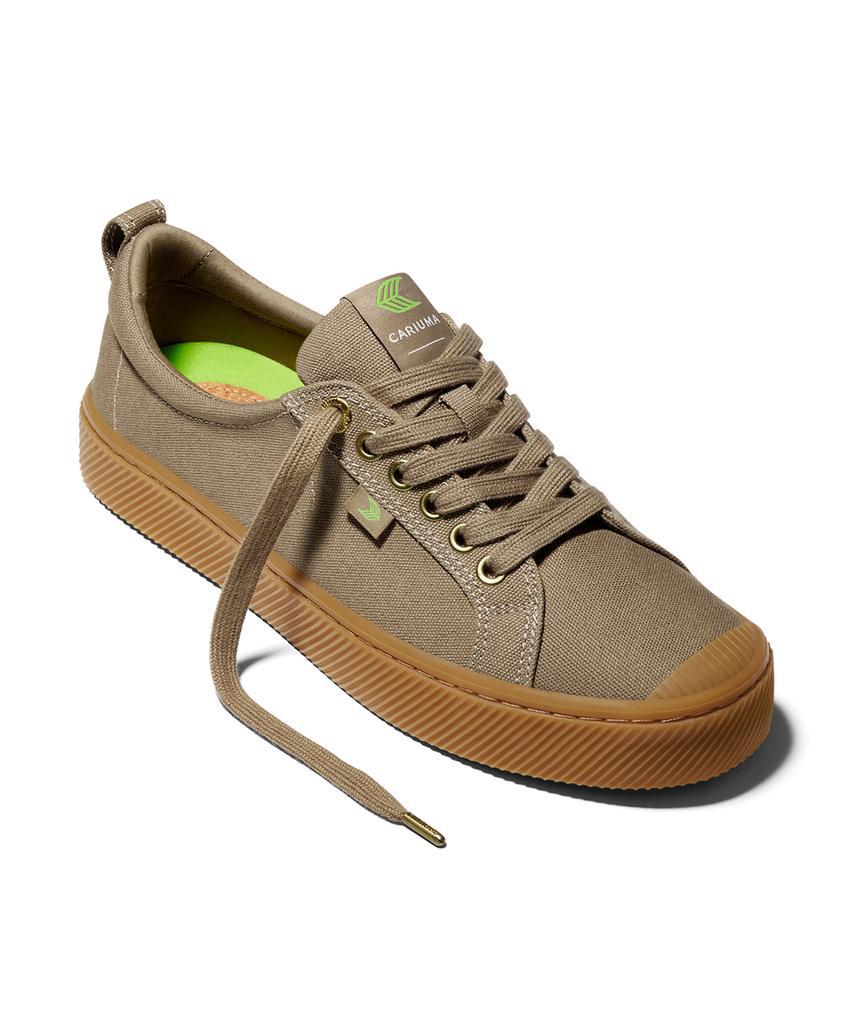 Cariuma Oka Low Canvas