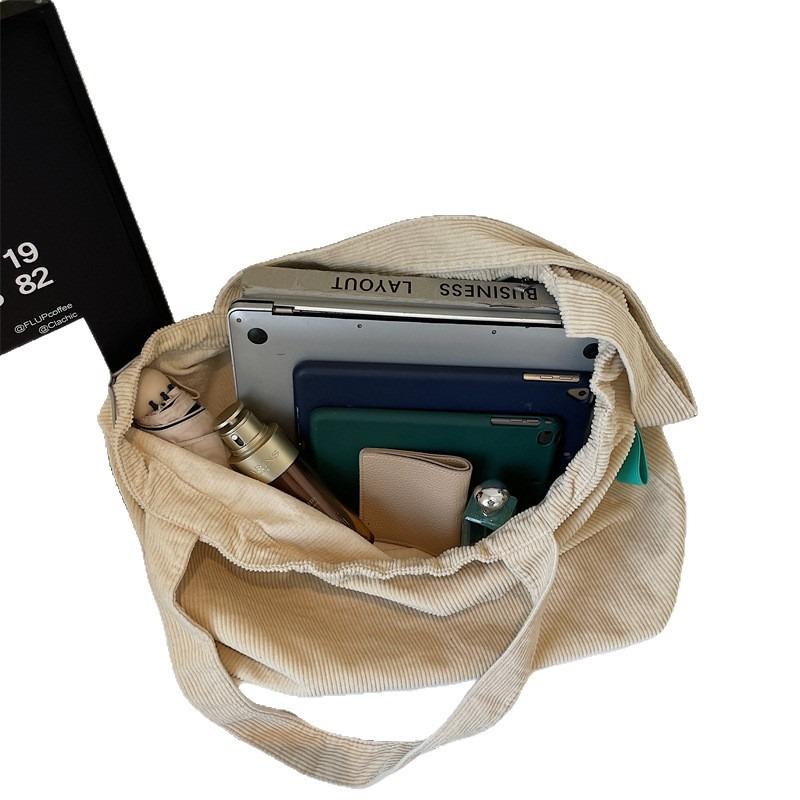 Drawstring Tote Bag Large Capacity Women's Leisure Travel Portable Shopping Bag Commuter Velvet Shoulder Bag Women's Bag