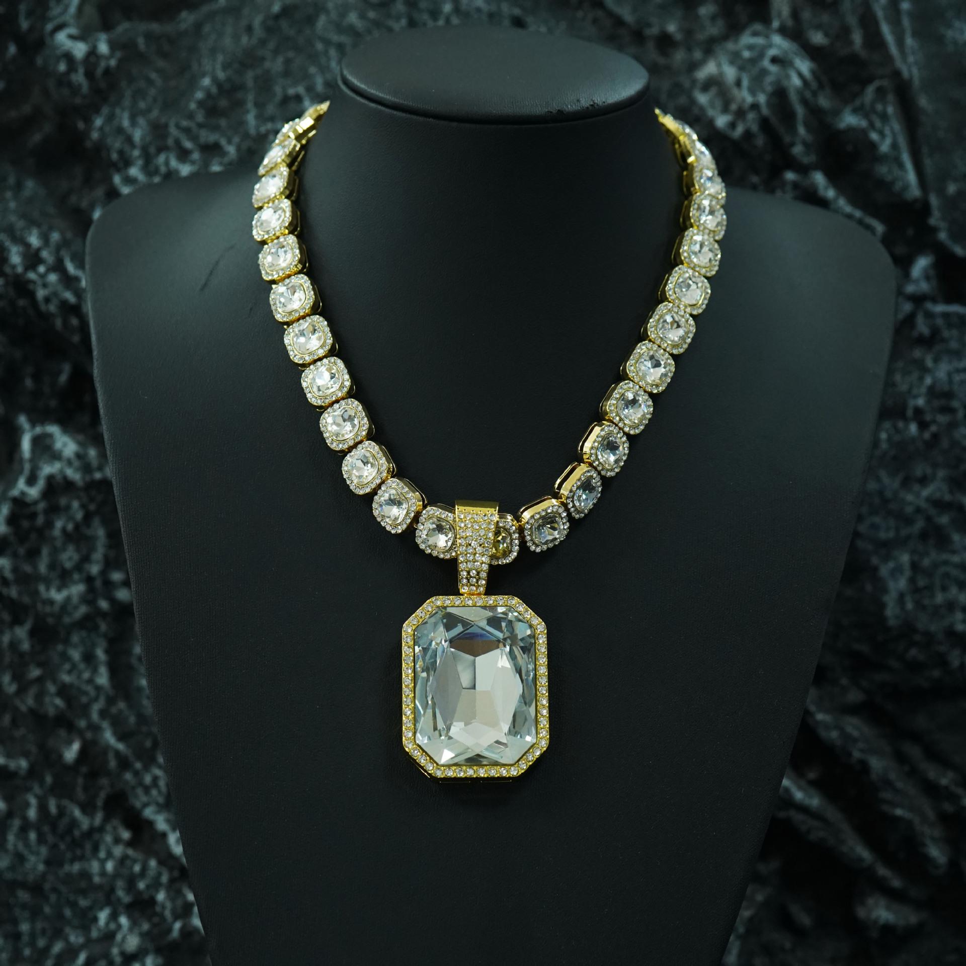 Большая кубинская цепочка с подвеской из цветных драгоценных камней, стильное хип-хоп-ожерелье.