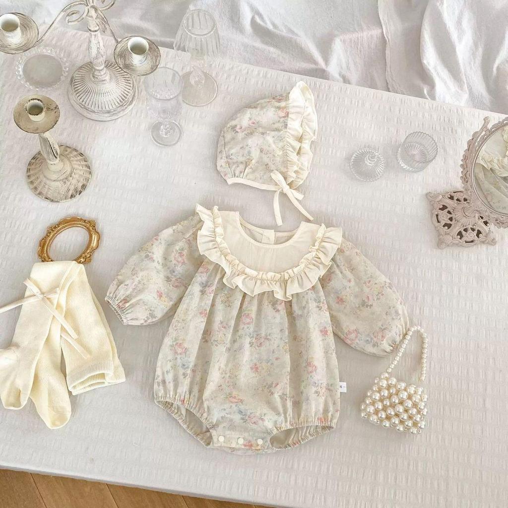 Retro Floral Baby Girl Romper with Lace Collar, Long Sleeves, and Hat - Spring/Autumn Collection