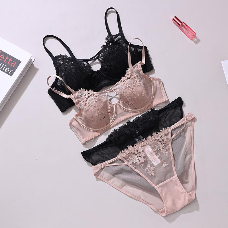 French Embroidered Sexy Lace Bunny Ears Underwear Set Breathable Large Breasts Small Gathered Bra for Women