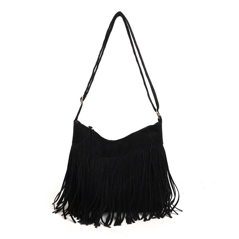 Retro Tassel Shoulder Women's Bag Winter New Personality Trend Commuter Tote Bag
