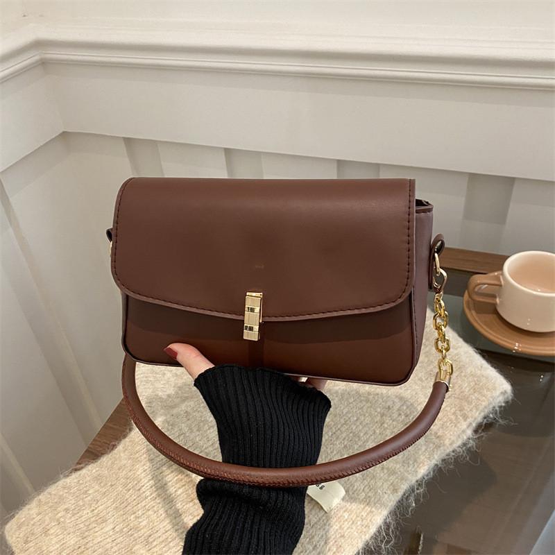 Small Fashionable Square Bag For Women Perfect For Autumn Winter With Stitching Trendy