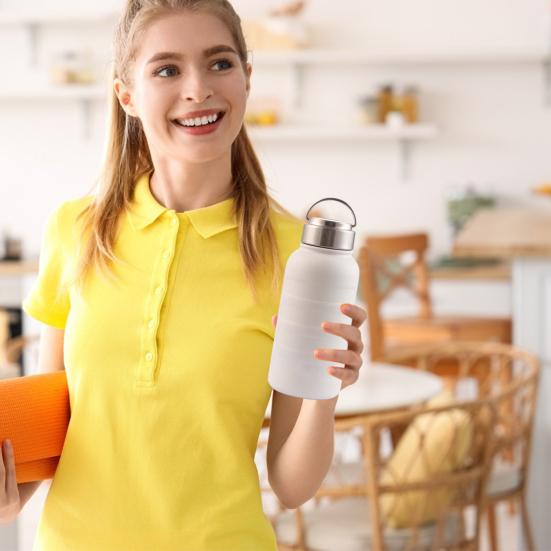 Nerezový vakuový hrnek 750 ml Nepropustný izolovaný termohrnek Nádoba na horké nápoje na cesty Domácí kancelář Posilovna Cestování