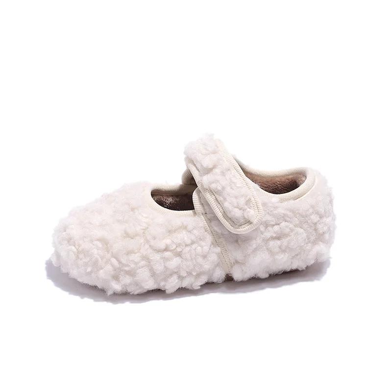 Girls Flat Shoes Cute Sweet for Winter Fashion Kids Moccasins with Fur 2024 New Children Princess Shoes Solid Color Elegant