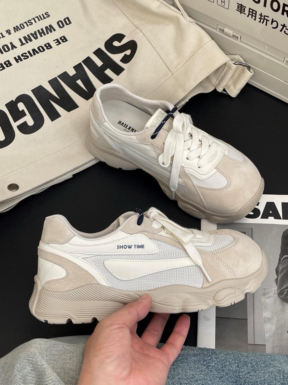 

Opalwalk versatile casual retro flat bottom women s new fashion 40