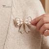 Elegant Bow Brooch with Faux Pearls Rhinestones, Women Vintage Bowknot Alloy Pin Lapel Pin, Jewelry Accessories for Coats Dresses Shawls Shirts