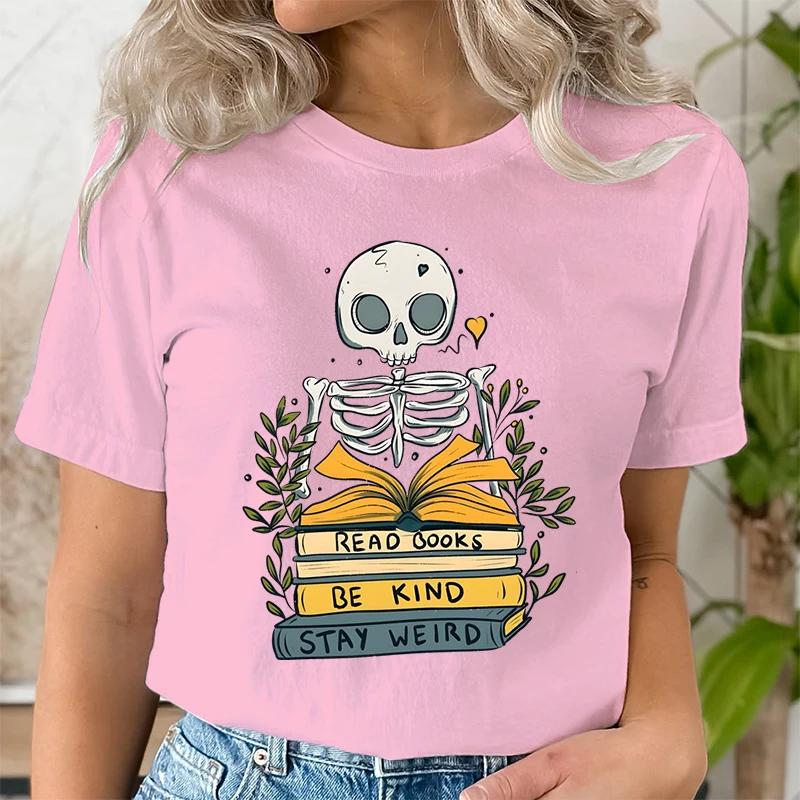 Read Books De Kind Stay Weird Tshirts Women Retro Skull Skeleton Tshirt Short Sleeve Oneck Shirt Bookworm Book Lover T Shirt