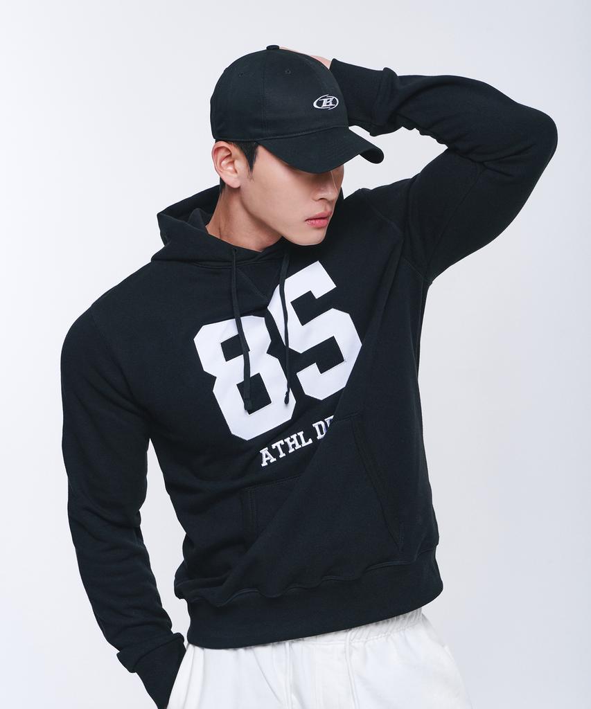 BORN TO WIN Small B Symbol Ball Cap [Black]