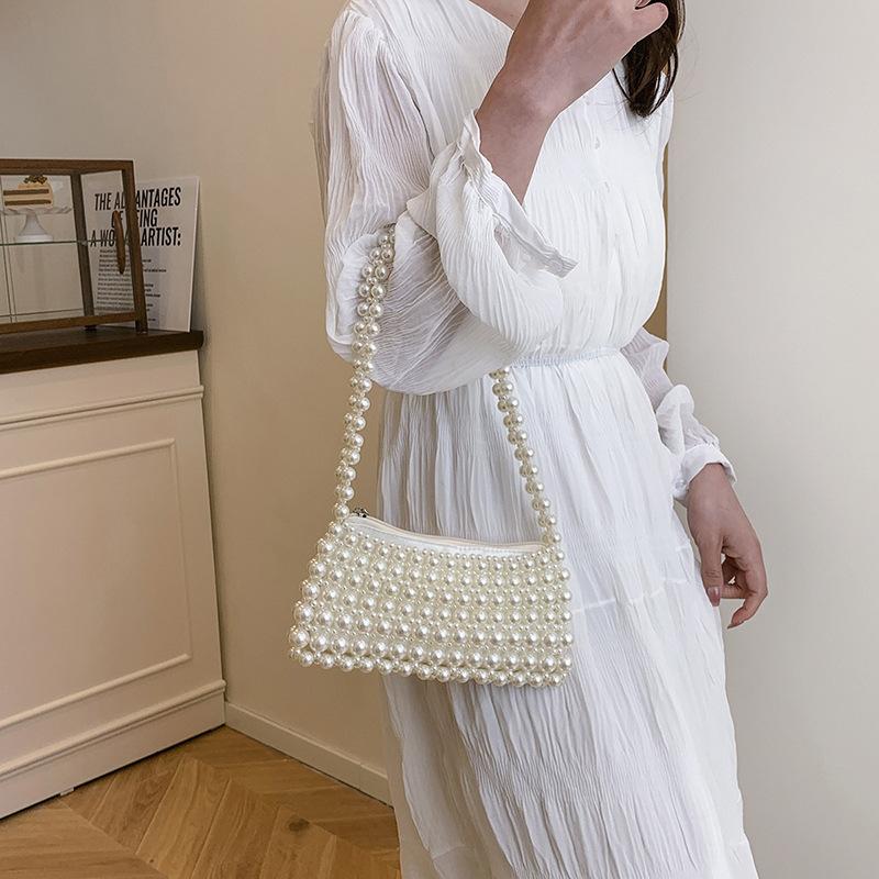Niche Fashion Simple Versatile Women's Shoulder Bag 2025 New Elegant Casual Handbag Pearl Bag Finished Product