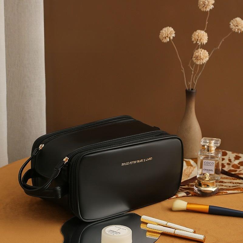 Tragbare Aufbewahrungstasche für Make-up und Kosmetik mit großem Fassungsvermögen für Reisen. Neue Waschtasche für Kosmetikpinsel und Schreibtisch-Aufbewahrungstasche