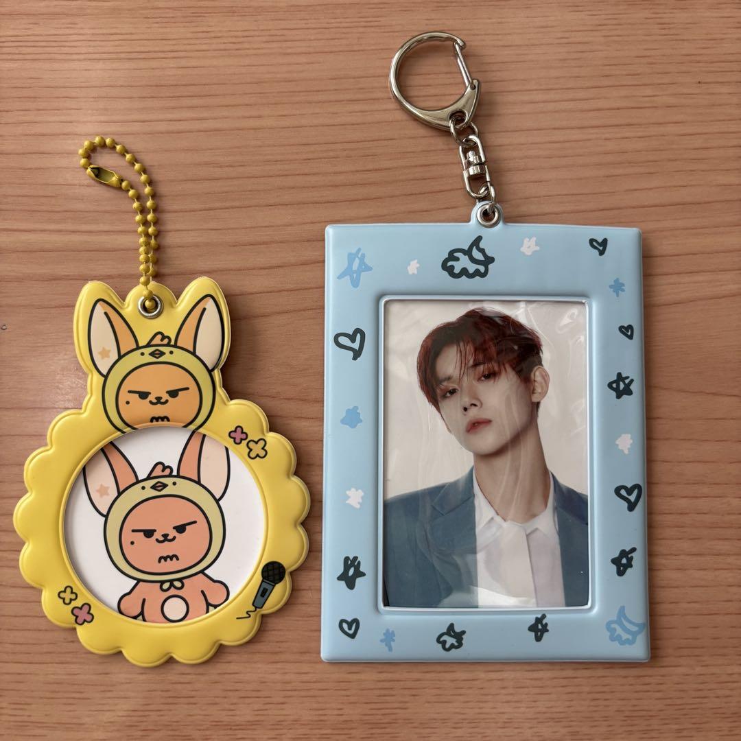 

[USED] Yeonjun Photo Card Holder Hwang Chun Cover Key Ring