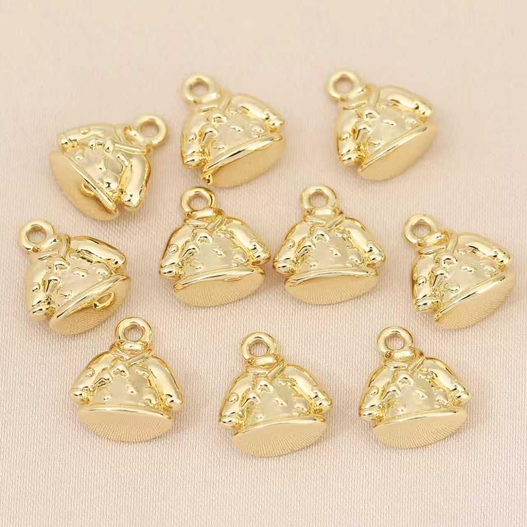 Liangfei Copper-Plated 18k Gold 3D Fashion Clothes Pendant DIY Jewelry Accessory
