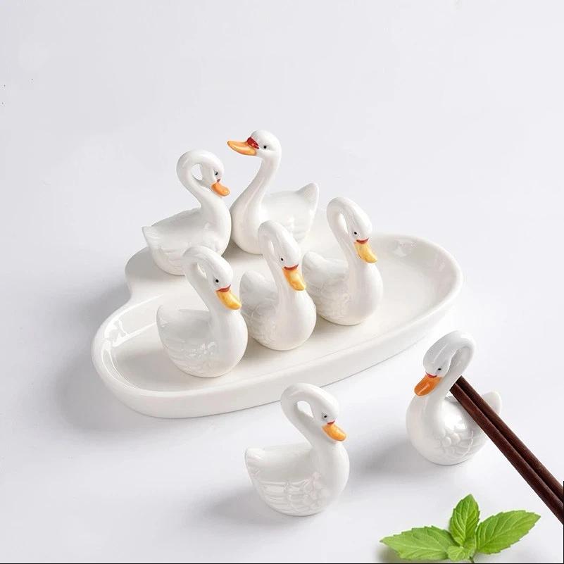Kreativer Schwan Keramikteller, Dessert-, Sushi- & Obstservierschale, Dekorative Schwanenplatte