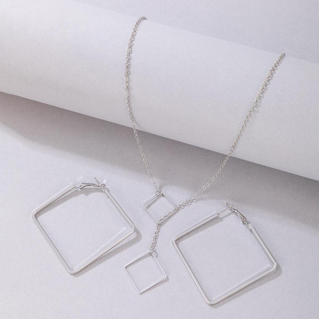 Elegante Linien Geometrische Vergoldete Quadratische Ohrringe Damenschmuck Feine Kette Anhänger Halskette High-End Modeschmuck Sets