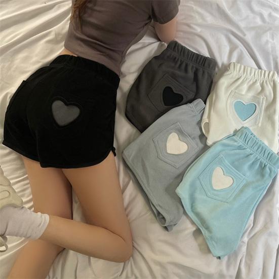 

Женские шорты с накладными карманами и сердечками, летние свободные спортивные шорты хорошего прикосновения для йоги