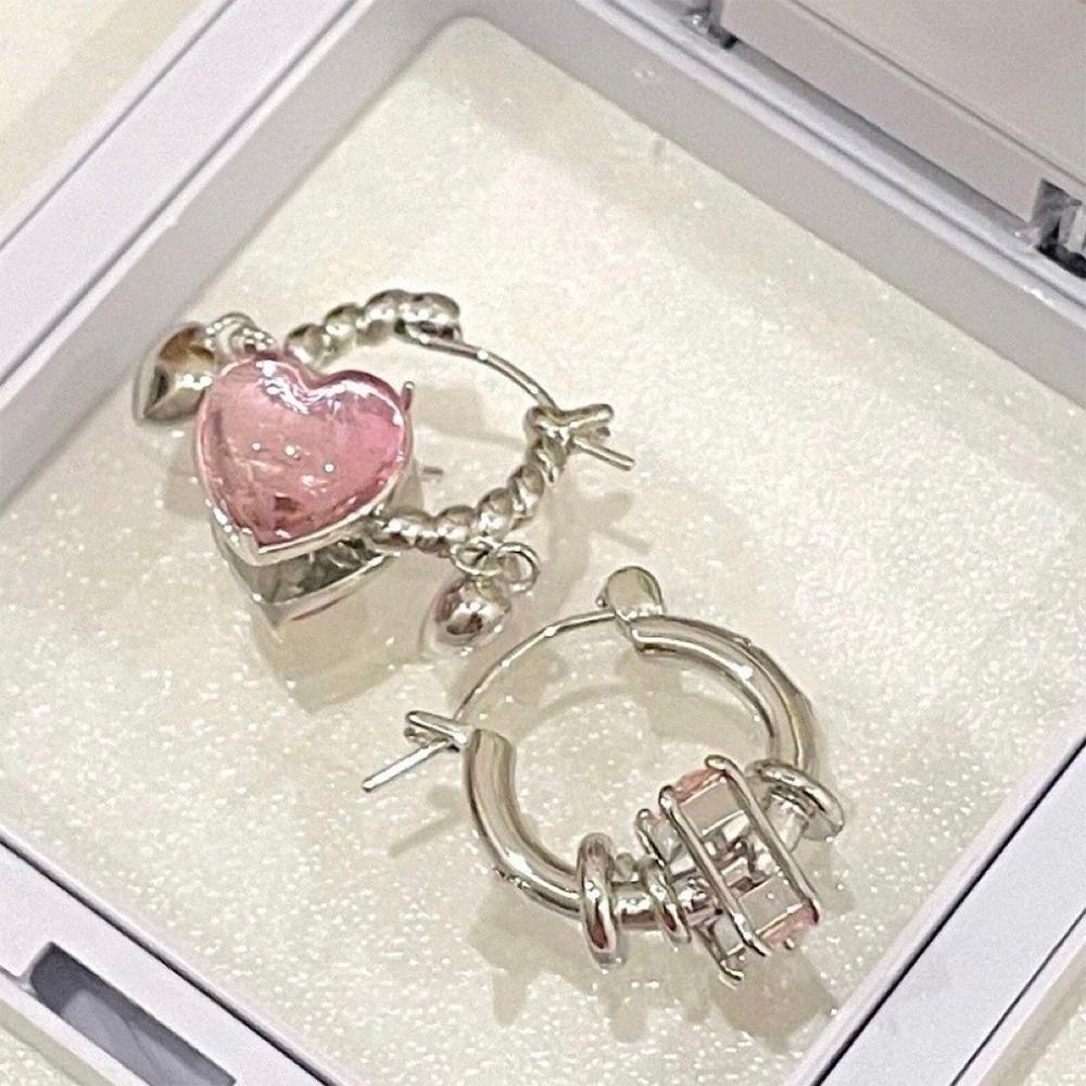 Sweet Cool Asymmetric Ear Hoop Trendy Design Girl Stud Earrings for Women Girls