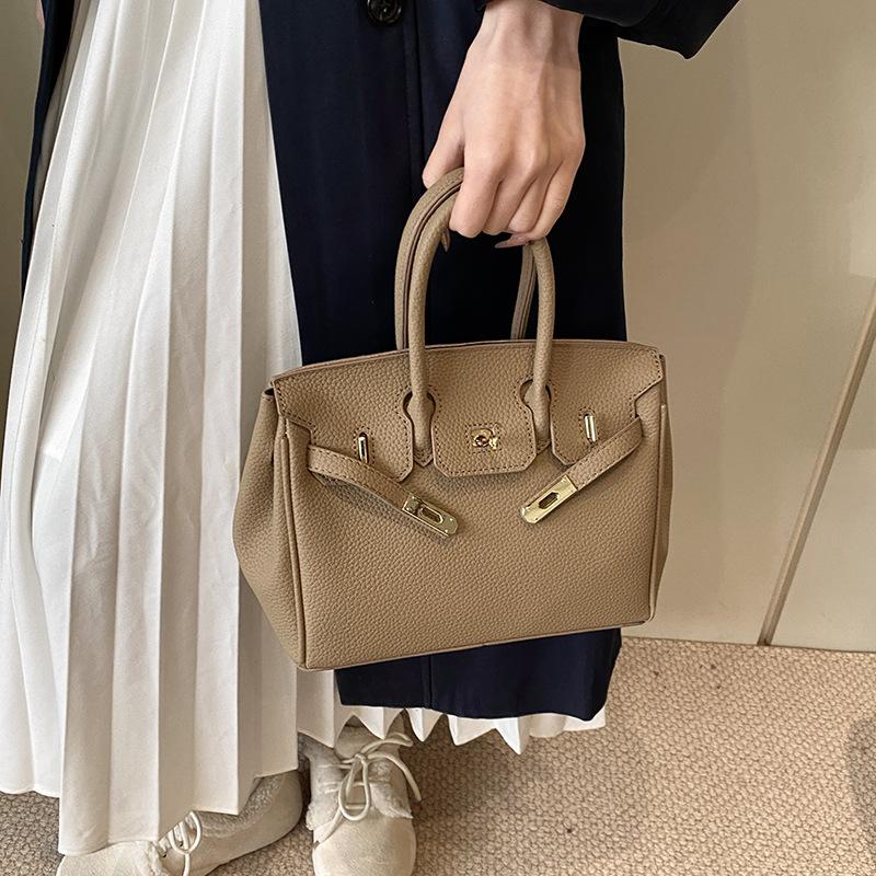 New High-end Bag, Lychee Pattern Lock, Platinum Bag, Portable Shoulder Messenger Trendy Women's Bag