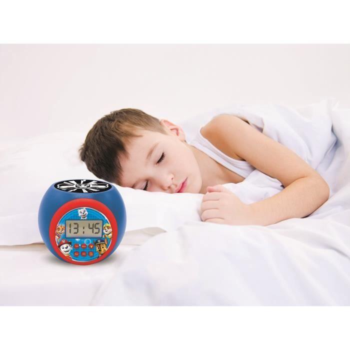 LEXIBOOK Paw Patrol Wecker-Projektor - Weck- und Schlummerfunktion - Nachtlicht mit Timer - LCD-Bildschirm - Batterien