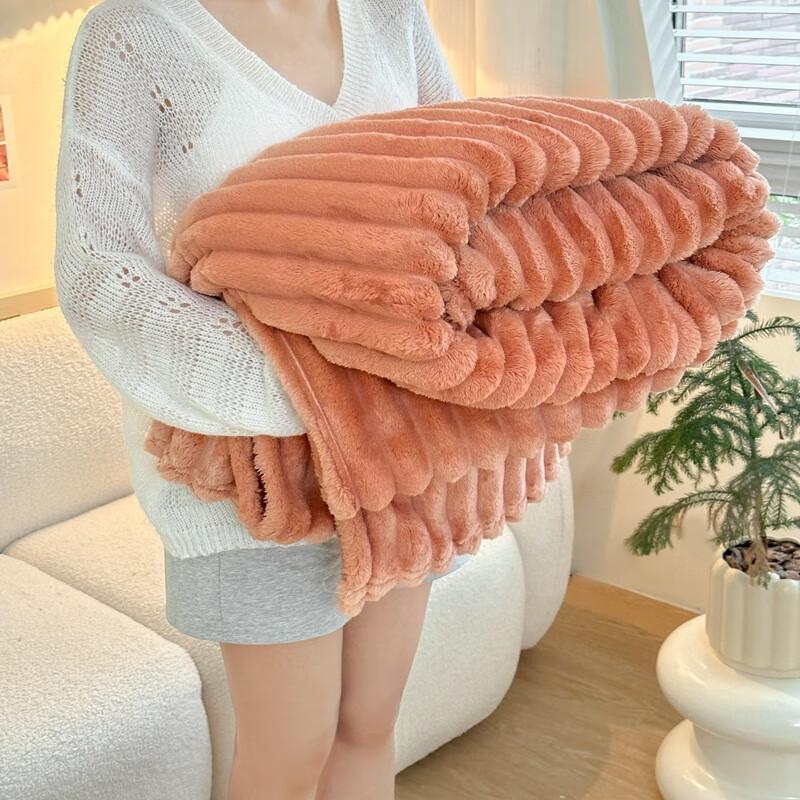 

LISM Plush Warm Throw Blanket