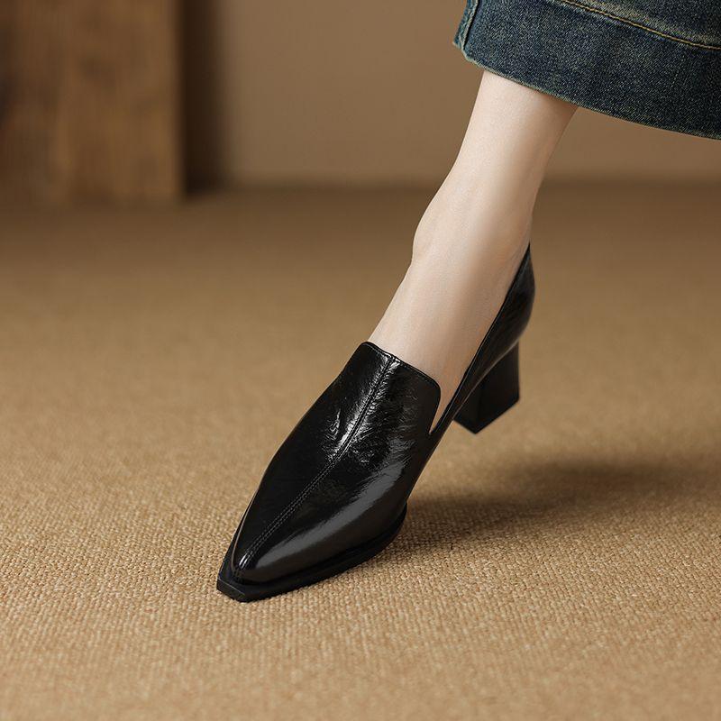 

Внутри и снаружи полностью кожаные туфли на высоком каблуке из мелкой кожи женские весенне-осенние новые модные с острым носком на толстом каблуке с глубоким вырезом одинарные 40 чёрный