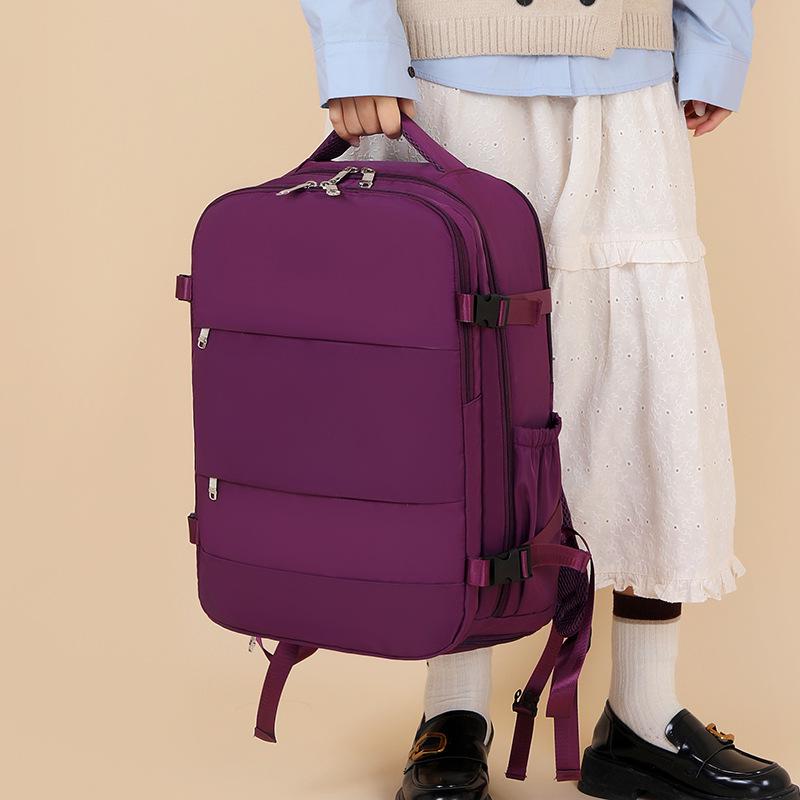 Unisexový multifunkční cestovní batoh přes hranice: Lehký, všestranný pro služební cesty, venku a do školy