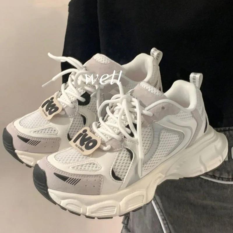 Weiße Damenschuhe Neue Klobige Sneaker für Damen Schnürschuhe Weiße Vulkanisierte Schuhe Lässige Mode Dad Shoes Plateau-Sneaker Basketball