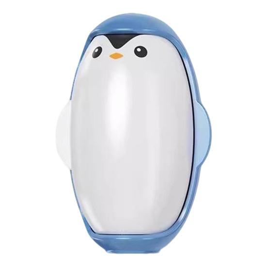 1Pcs Lint Remover Portable Mini Travel Lint Roller Washable Little Penguin Design Sticky Debris Remover