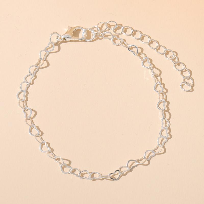 Elegant Hollow Heart Bracelet: Versatile, Stackable Hand Jewelry for Women