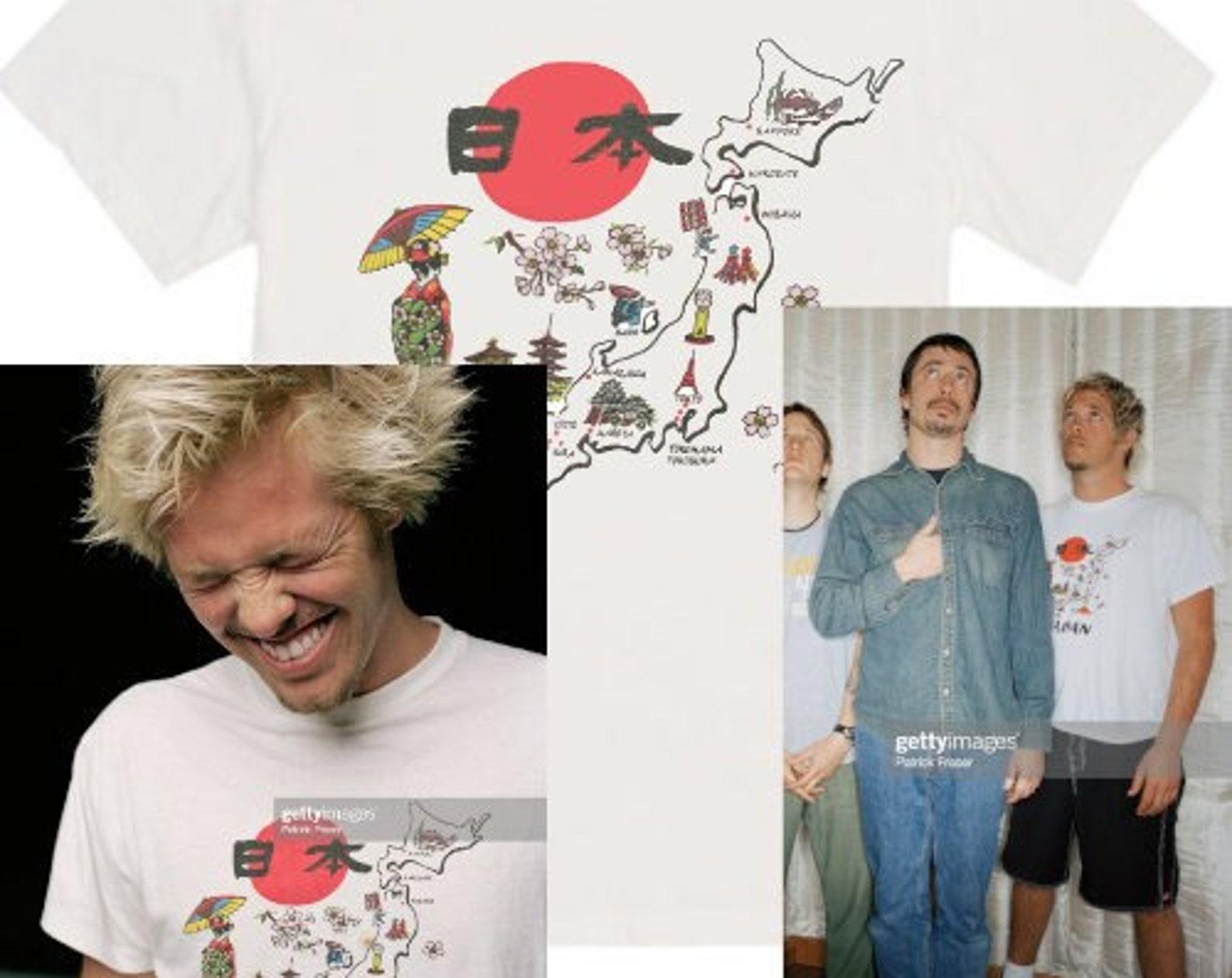 Taylor Hawkins T-shirt japan design worn by him XL