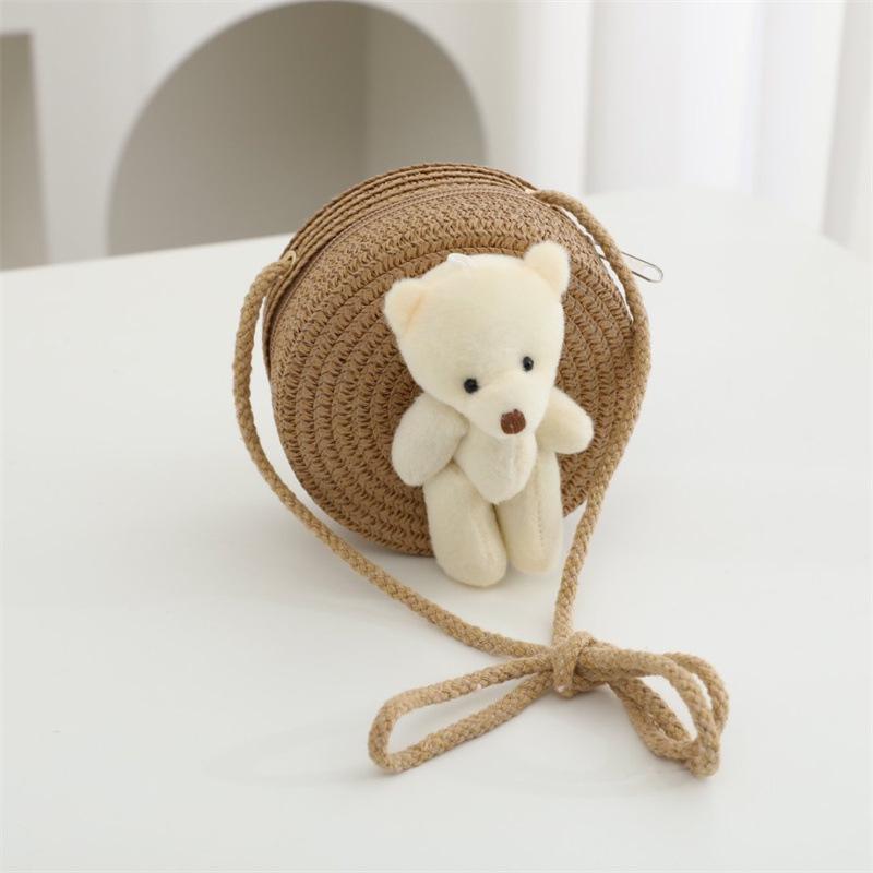 Children's Straw Woven Crossbody Bag - Small Girl's Phone and Coin Purse for Summer Outings and Seaside Trips