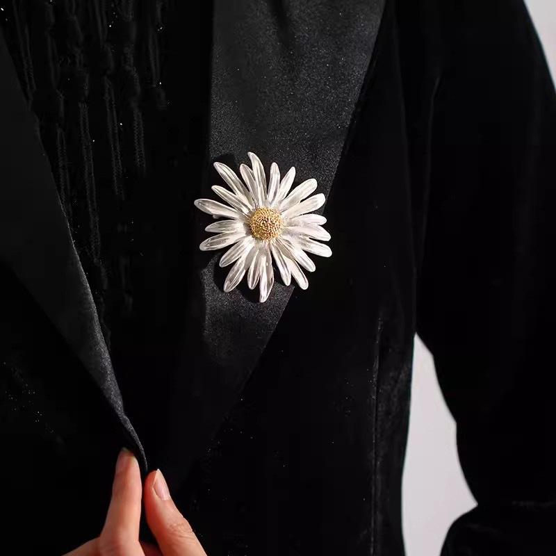  Mori  Flower Brooch For Girls Women Flowers Badge Backpack Suit Jacket Clothes Enamel Pins Corsage Party Gifts
