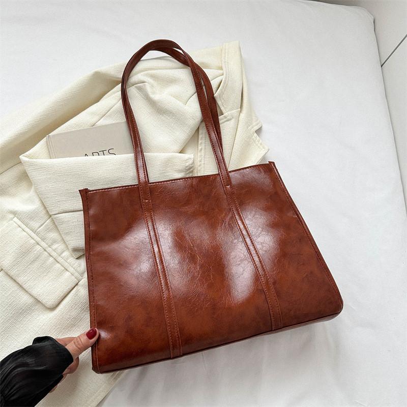 Trendy Large Capacity Tote Bag With Unique Style For Everyday Casual Outfits Brown
