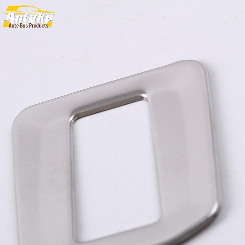 19 Passat Kroužek spínače kufru a samolepka tlačítka víka zavazadlového prostoru