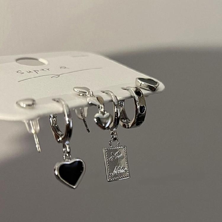 Heart-shape Drop Dangle Earrings Aesthetic Metal Ear Buckles Cherry Zircon Bear Rabbit Tassel Earring Asymmetry Jewelry