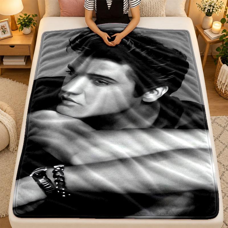 Flannel BlanketElvis Presley Warm Soft Throw Blanket for Indoor Sofa Bed Living Room Use