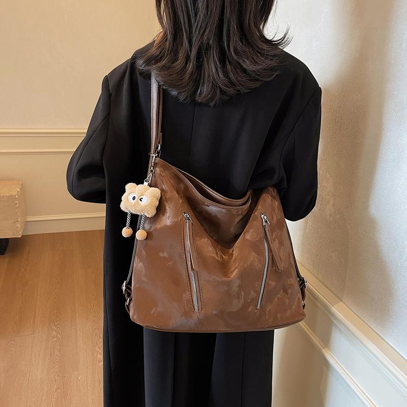 Retro fashion tote bag women 2025 commute to work large capacity shoulder bag backpack
