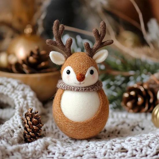 Felt Reindeer Figurine Handmade Elk Christmas Decoration Cute Small Wool Felt